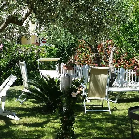 לינה וארוחת בוקר A Casa Di Gabri 3*